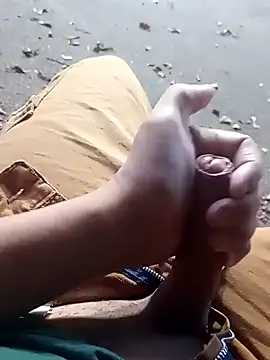 puingola 01 online show from December 1, 2024, 9:26 pm