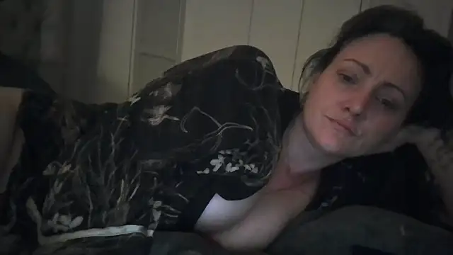 Snapshot of Swanstar chatting on November 15, 2025, 7:32 pm Swanstar online show from November 15, 2025, 7:32 pm