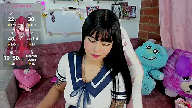 Snapshot of naoko_kirino chatting on February 4, 2026, 2:50 am naoko kirino online show from February 4, 2026, 2:50 am