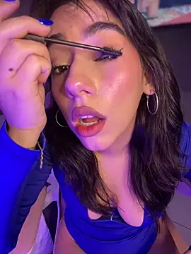 Snapshot of veronicaapink chatting on January 31, 2025, 11:56 pm veronicaapink online show from January 31, 2025, 11:56 pm