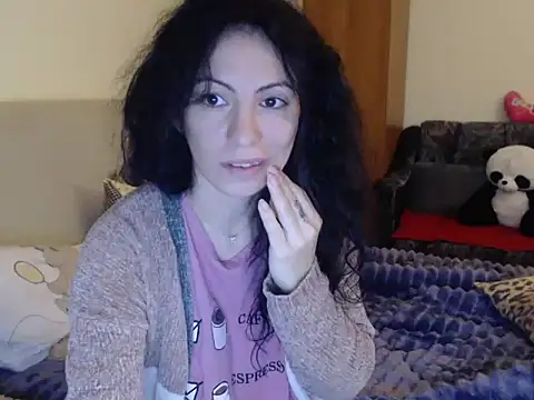 Emmatoo online show from February 5, 2026, 5:12 am