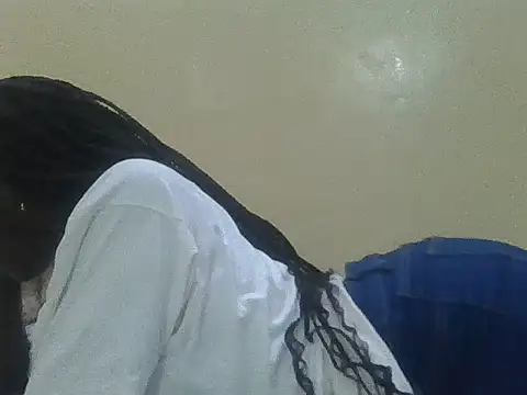 Pretty ellahh online show from February 15, 2025, 7:17 pm