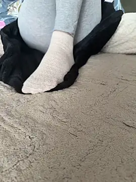 kat ya online show from April 19, 2026, 2:27 pm