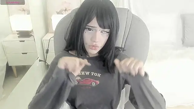 celestica rose online show from November 19, 2025, 9:59 pm