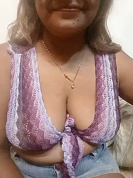 Snapshot of Shaali_Ang chatting on July 18, 2026, 12:15 am Shaali Ang online show from July 18, 2026, 12:15 am