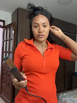 KyaraMiller online show from February 20, 2026, 8:31 pm