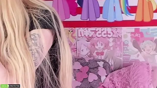 Joy Barker online show from April 14, 2026, 3:23 am