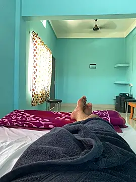DeepHuu online show from July 3, 2026, 3:24 am