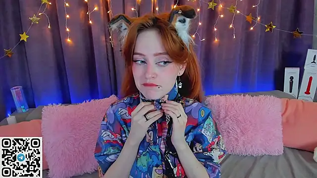 Moxy Foxy online show from February 3, 2025, 5:07 am