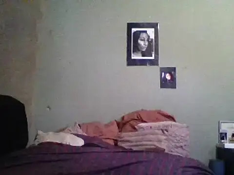 Snapshot of Moorella1 chatting on February 12, 2025, 5:05 am Moorella1 online show from February 12, 2025, 5:05 am