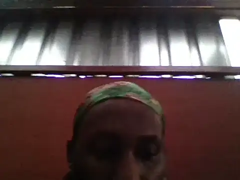 Snapshot of Moorella1 chatting on February 25, 2025, 4:42 pm Moorella1 online show from February 25, 2025, 4:42 pm