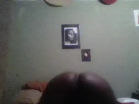 Snapshot of Moorella1 chatting on March 9, 2025, 8:52 pm Moorella1 online show from March 9, 2025, 8:52 pm