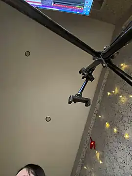 Snapshot of your_toxic_cum chatting on March 1, 2025, 6:43 pm your toxic cum online show from March 1, 2025, 6:43 pm