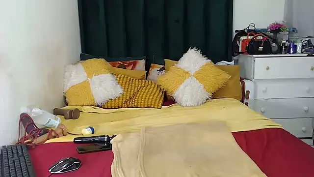 GaggingQueenxx online show from March 14, 2026, 8:09 am