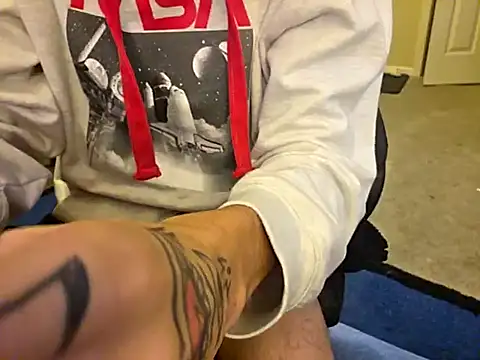 Migaruo online show from October 7, 2025, 12:02 pm