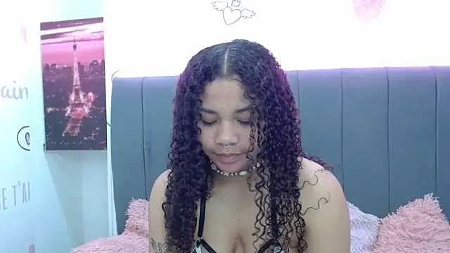 Snapshot of KittyBrookex chatting on January 24, 2025, 1:25 pm KittyBrookex online show from January 24, 2025, 1:25 pm