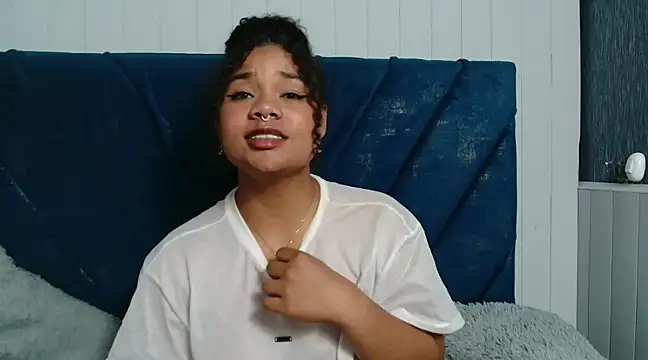 Snapshot of KittyBrookex chatting on February 10, 2025, 8:10 pm KittyBrookex online show from February 10, 2025, 8:10 pm