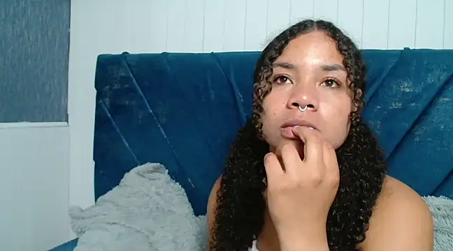 Snapshot of KittyBrookex chatting on February 11, 2025, 1:41 pm KittyBrookex online show from February 11, 2025, 1:41 pm