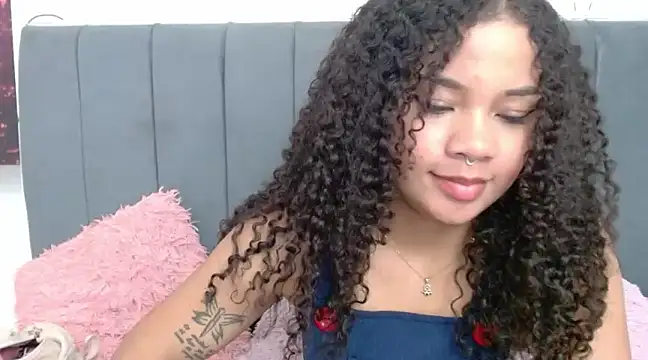 Snapshot of KittyBrookex chatting on February 28, 2025, 8:50 pm KittyBrookex online show from February 28, 2025, 8:50 pm