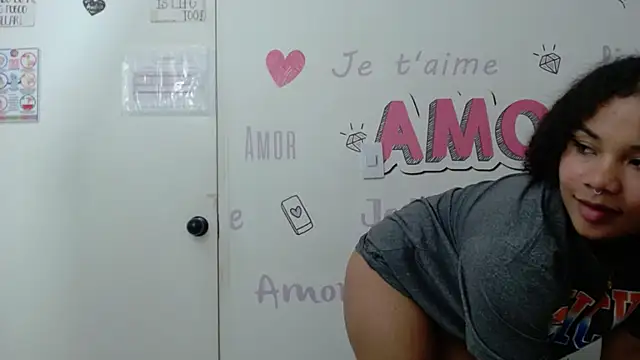 Snapshot of KittyBrookex chatting on March 17, 2025, 7:37 pm KittyBrookex online show from March 17, 2025, 7:37 pm