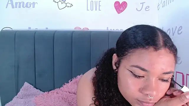 Snapshot of KittyBrookex chatting on October 18, 2025, 1:34 pm KittyBrookex online show from October 18, 2025, 1:34 pm