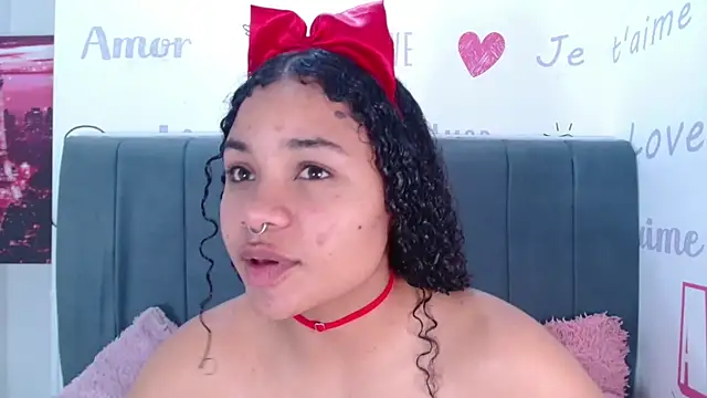 Snapshot of KittyBrookex chatting on October 31, 2025, 1:45 pm KittyBrookex online show from October 31, 2025, 1:45 pm