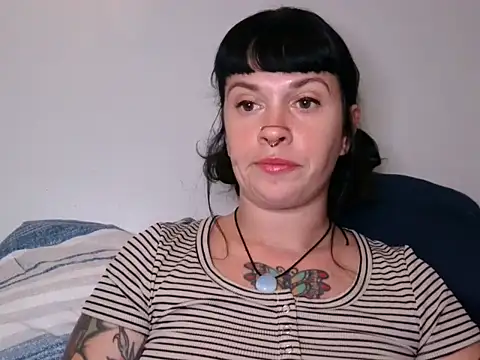 Marcelinegoddess online show from October 24, 2025, 3:19 pm