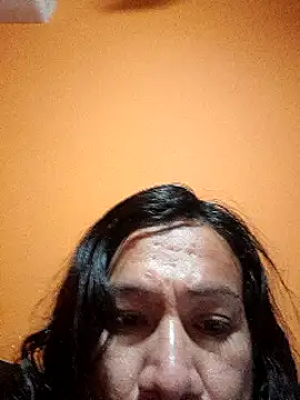 Snapshot of miicheele32 chatting on January 31, 2025, 7:29 am miicheele32 online show from January 31, 2025, 7:29 am