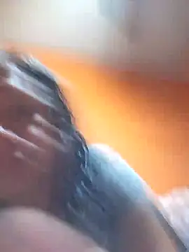 Snapshot of miicheele32 chatting on September 24, 2025, 7:55 am miicheele32 online show from September 24, 2025, 7:55 am