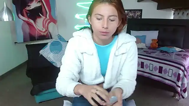 Kloe Deker online show from December 30, 2024, 1:36 pm