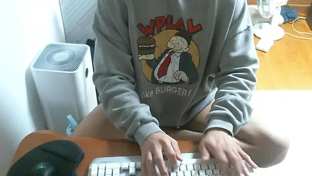 Stellan 0412 online show from February 3, 2026, 6:22 am