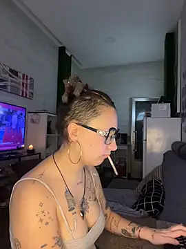 Snapshot of Hawitxui chatting on November 30, 2025, 8:07 am Hawitxui online show from November 30, 2025, 8:07 am