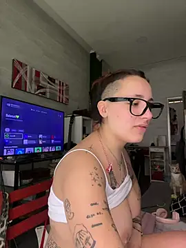 Snapshot of Hawitxui chatting on February 6, 2026, 9:12 am Hawitxui online show from February 6, 2026, 9:12 am