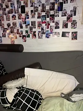 Snapshot of Hawitxui chatting on February 19, 2026, 7:48 am Hawitxui online show from February 19, 2026, 7:48 am