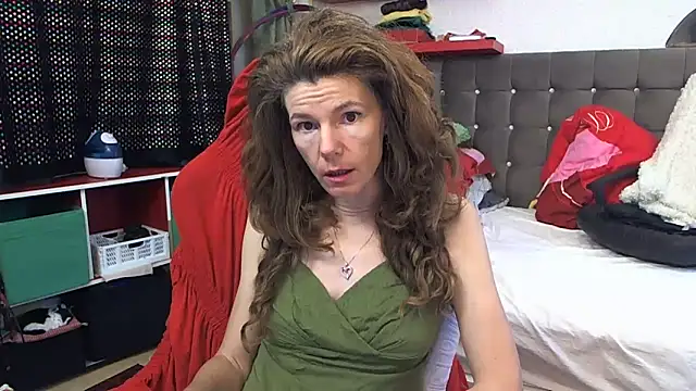 kellyterapy online show from February 2, 2025, 9:51 am