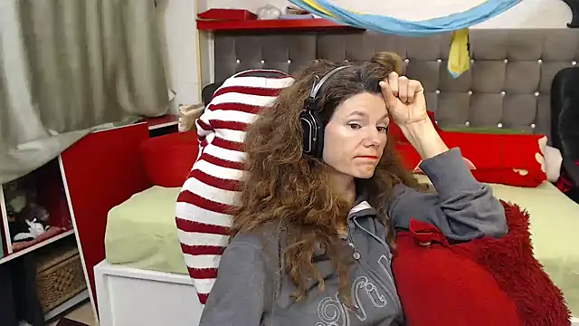 kellyterapy online show from November 20, 2025, 9:47 pm