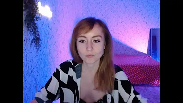 Snapshot of Athena_Richards chatting on December 14, 2024, 3:36 pm Athena Richards online show from December 14, 2024, 3:36 pm