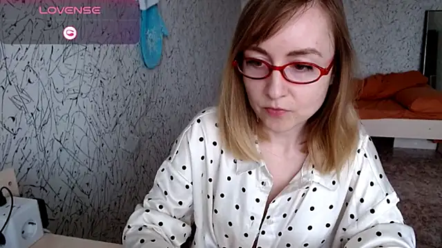 Athena Richards online show from May 24, 2026, 9:36 am