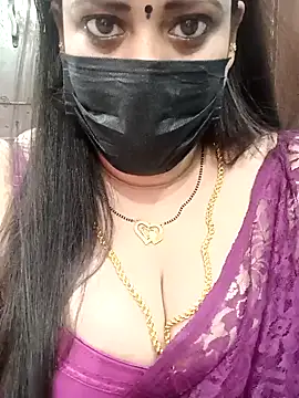 Snapshot of ashikaa_r chatting on January 18, 2025, 6:56 am ashikaa r online show from January 18, 2025, 6:56 am