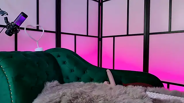 Snapshot of Allys_secret chatting on March 6, 2025, 1:14 pm Allys secret online show from March 6, 2025, 1:14 pm