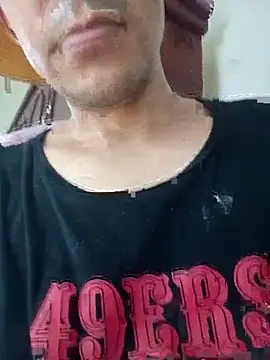 Snapshot of Alonsomadeira chatting on June 19, 2026, 11:30 pm Alonsomadeira online show from June 19, 2026, 11:30 pm