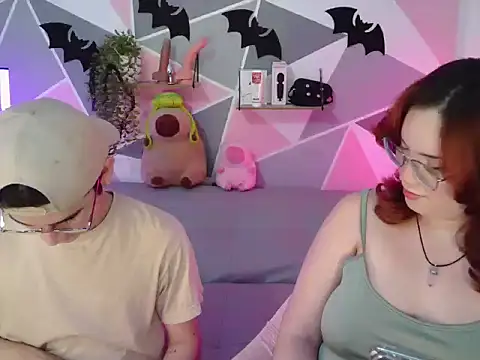 AndrewAnndCherry online show from October 14, 2025, 12:55 am