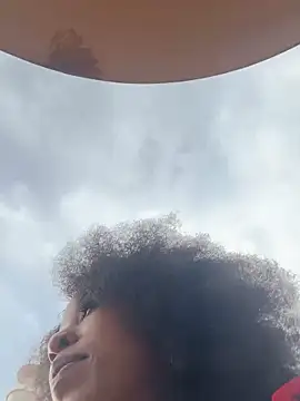 Snapshot of Dime-__ chatting on October 26, 2025, 3:07 pm Dime- online show from October 26, 2025, 3:07 pm