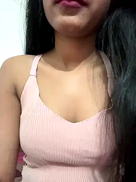 Snapshot of Hot_Goldengirl chatting on October 15, 2025, 1:11 pm Hot Goldengirl online show from October 15, 2025, 1:11 pm