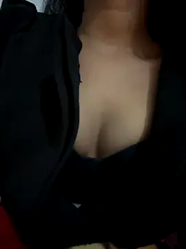 Hot Goldengirl online show from November 28, 2025, 5:48 pm