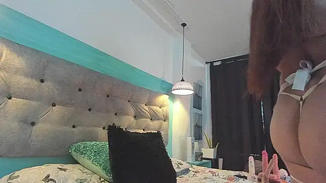 Snapshot of carofox89 chatting on January 11, 2025, 2:25 pm carofox89 online show from January 11, 2025, 2:25 pm