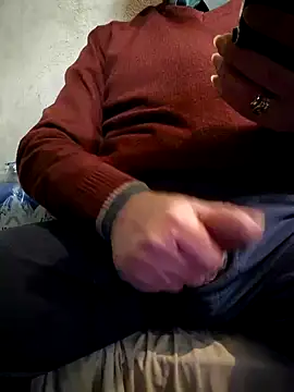 Snapshot of pagani5656 chatting on January 20, 2025, 9:13 am pagani5656 online show from January 20, 2025, 9:13 am