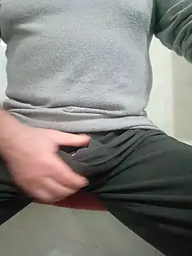 Snapshot of pagani5656 chatting on February 1, 2025, 4:14 am pagani5656 online show from February 1, 2025, 4:14 am