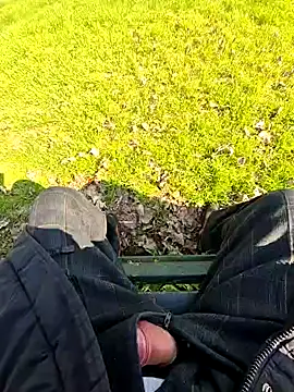 Snapshot of pagani5656 chatting on March 5, 2025, 9:49 am pagani5656 online show from March 5, 2025, 9:49 am