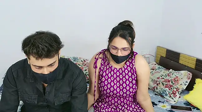 Snapshot of RupaliDixit chatting on February 4, 2025, 6:17 pm RupaliDixit online show from February 4, 2025, 6:17 pm